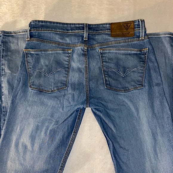 Guess Other - 🔻GUESS Men's Lincoln Slim Straight Jeans